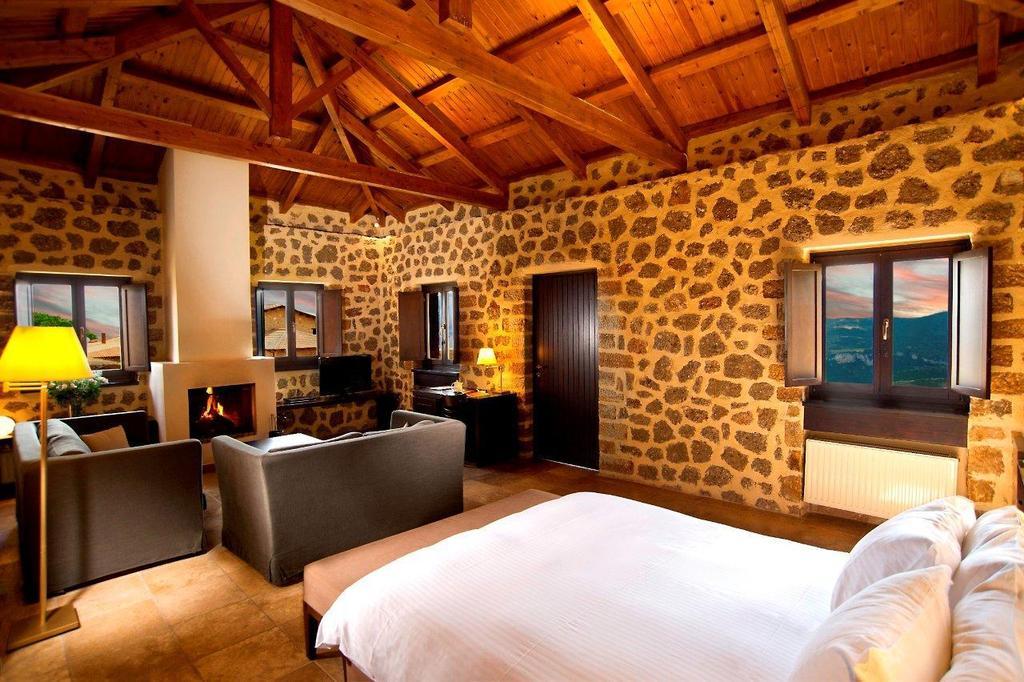Pliadon Gi Mountain Resort & Spa Kato Sinikia Trikalon Quarto foto