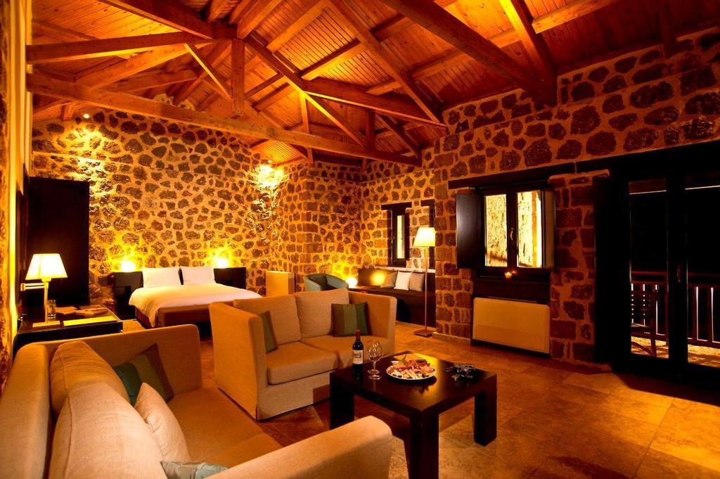 Pliadon Gi Mountain Resort & Spa Kato Sinikia Trikalon Quarto foto